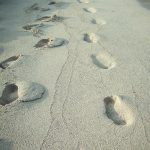Fussspuren_sand_web